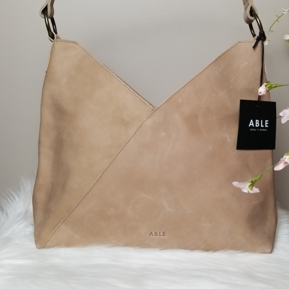 able solome shoulder bolsa